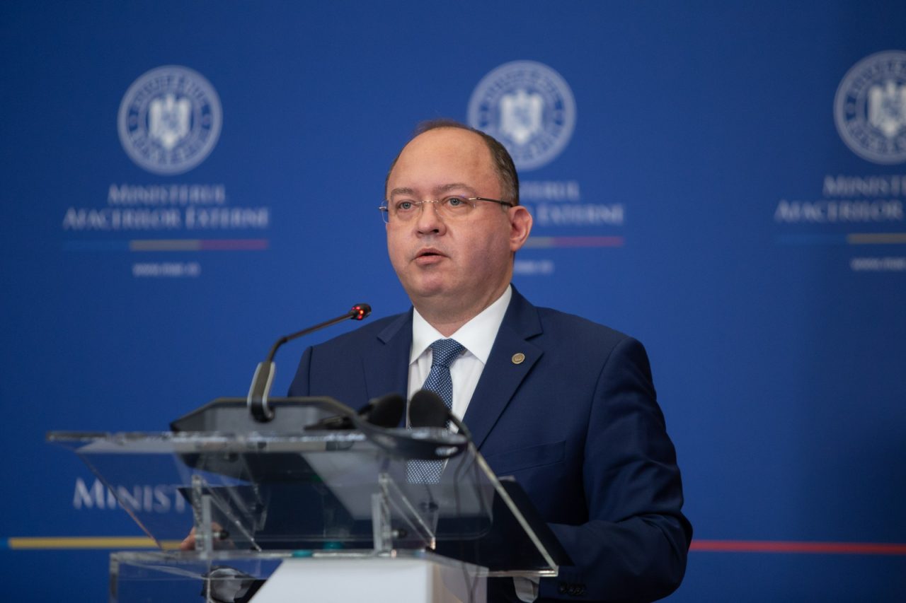 Aurescu: Sunt indicii puternice că Rusia a produs crime de război în Ucraina