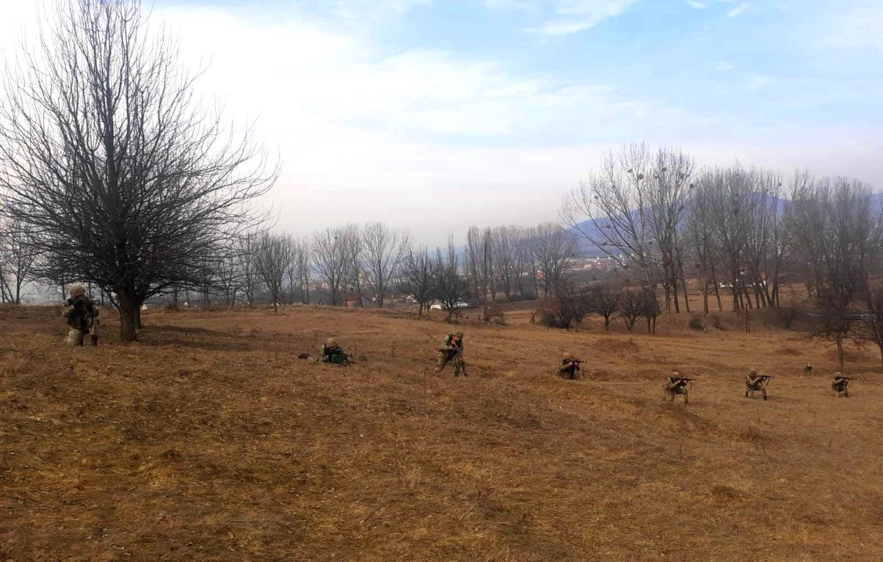 Doi militari au fost răniți în poligon, în timpul unui exercițiu de distrugere de muniție reală. Cum s-a produs accidentul