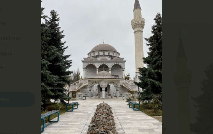 Trupele ruse au bombardat o moschee din Mariupol, în care se adăposteau 80 de copii și adulți, inclusiv cetățeni turci