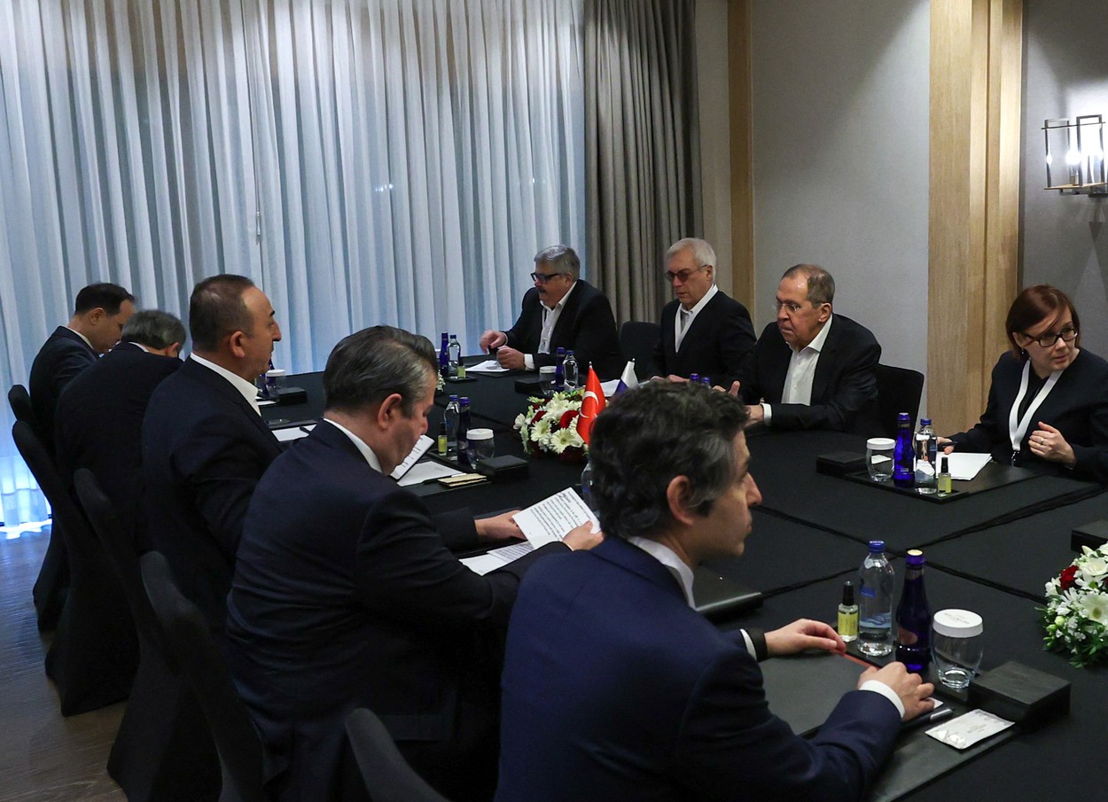 Întâlnirea dintre Serghei Lavrov și omologul său ucrainean s-a terminat. Concluziile discuției din Anatalya