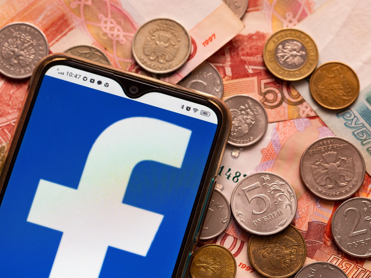 Rusia a blocat accesul la Twitter și YouTube pe teritoriul țării, la scurt timp după ce a interzis Facebook