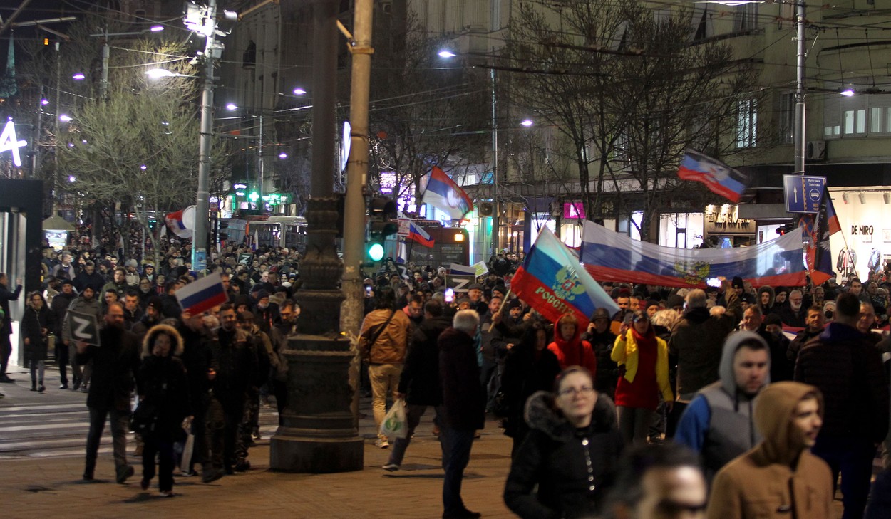 Conflict iminent la Belgrad între opozanții și suporterii PREȘEDINTELUI AUTOCRAT Vucic. Șeful statului promite arestări