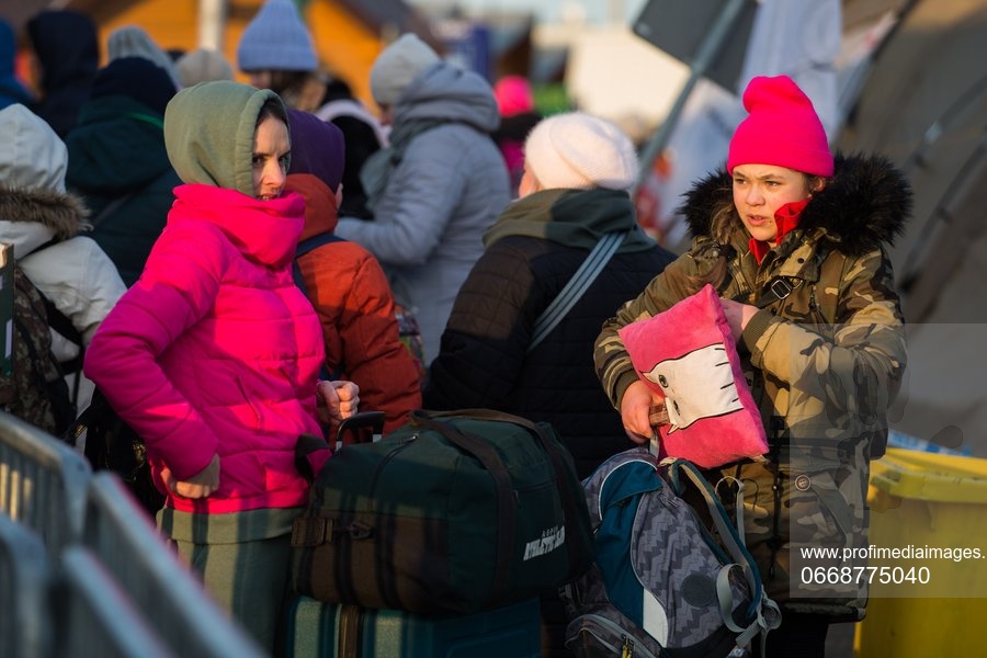 Câți refugiați ucraineni au intrat în România în ultimele 24 de ore / Autoritățile au înregistrat o ușoară creștere pe măsură ce războiul se intensifică în țara vecină