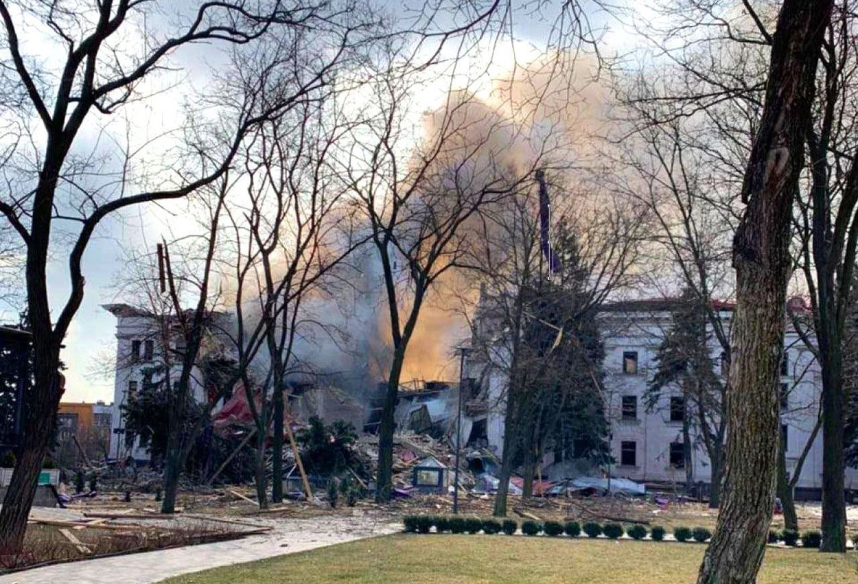 Zeci de civili uciși sau grav răniți în bombardamentul de duminică noaptea de la Mikolaiv