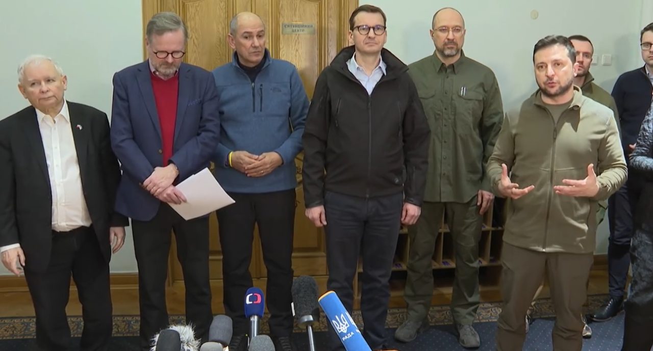 Premierii Poloniei, Cehiei și Sloveniei s-au întâlnit cu Zelenski în capitala Ucrainei: „Aici, în Kievul distrus de război, se face istorie. Aici libertatea luptă împotriva lumii tiraniei”