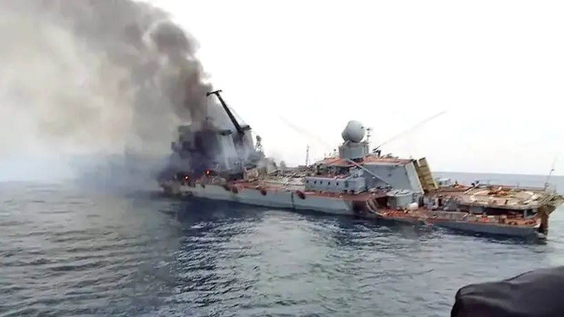 Rusia admite în premieră că sunt victime după naufragiul crucişătorului Moskva: Un marinar şi-a pierdut viaţa şi alţi 27 sunt dați dispăruți