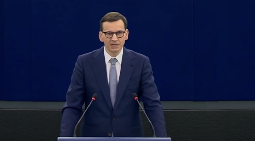 Premierul Poloniei: Putin a dat foc Ucrainei, iar Europa încă se mai întreabă dacă e suficient un extinctor