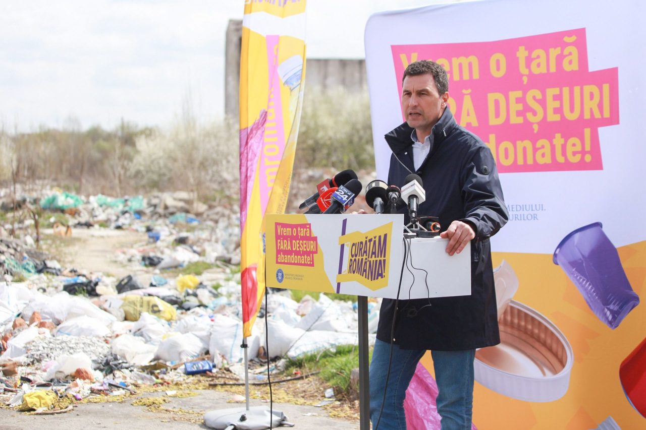Ministrul Mediului a lansat Campania Naţională „Curăţăm România!”: „Colectarea separată lasă de dorit, mai ales în Bucureşti”