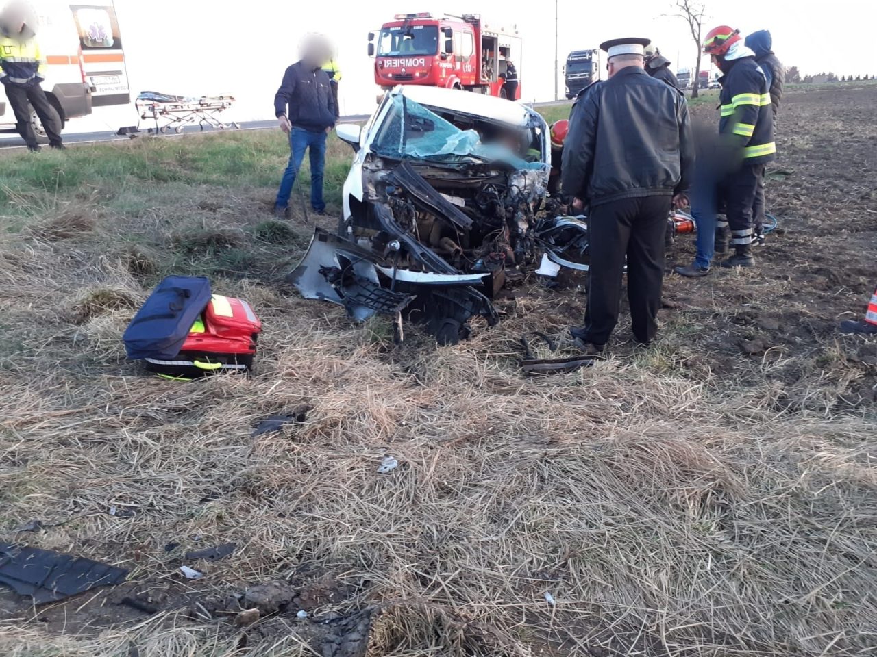 VIDEO | Accident grav la intrarea în România. O femeie a rămas încarcerată, după ciocnirea între un TIR și un autoturism