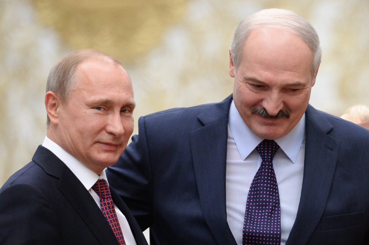 Președintele Belarusului, un aliat al lui Putin, apără invazia Kremlinului, afirmând că Ucraina se pregătea să atace Rusia