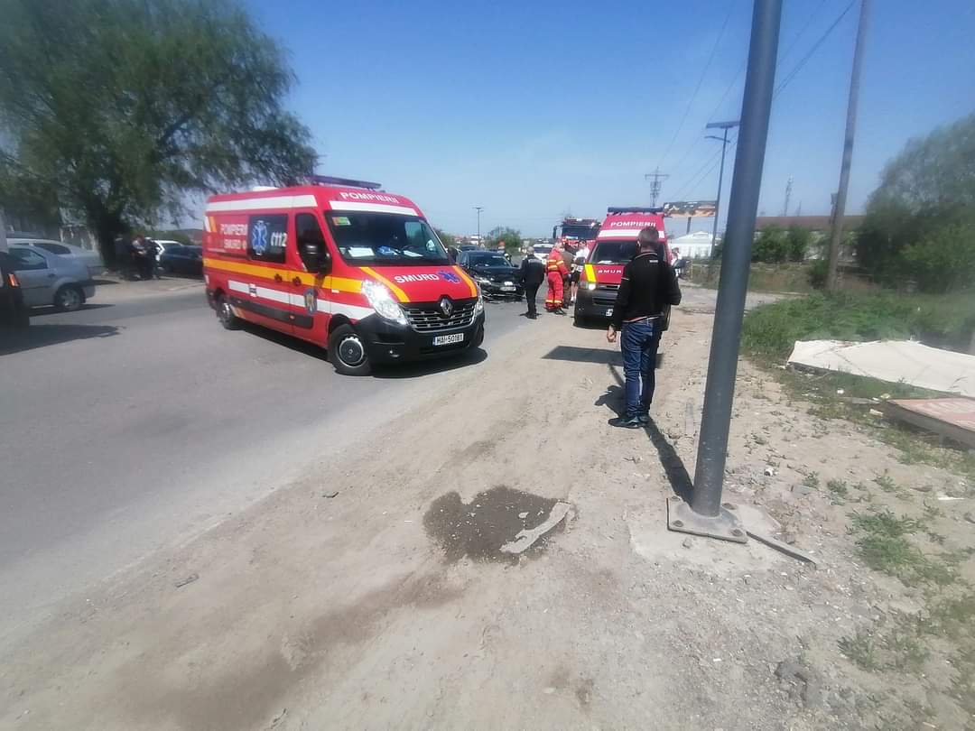 FOTO | Accident pe centura Capitalei, în prima zi de Paște: Trei persoane au fost rănite