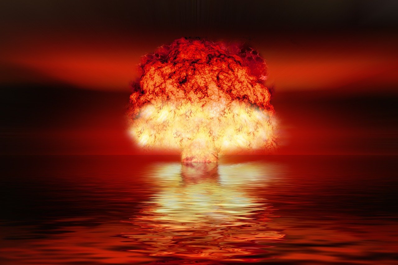 Discuție „foarte naturală” despre un atac nuclear asupra SUA, la televiziunea de stat rusă: „Americanii nu au acest tip de rachetă”