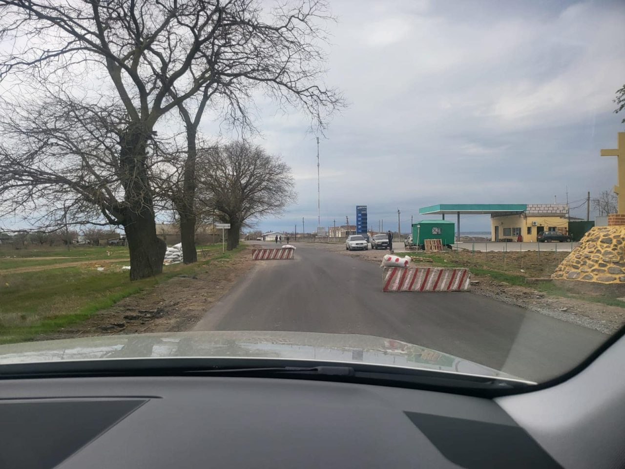Eugen Tomac și echipa PMP, care plecaseră cu un convoi umanitar spre Ucraina, la un pas de a fi întorși din drum. „Am avut de luat o decizie grea”