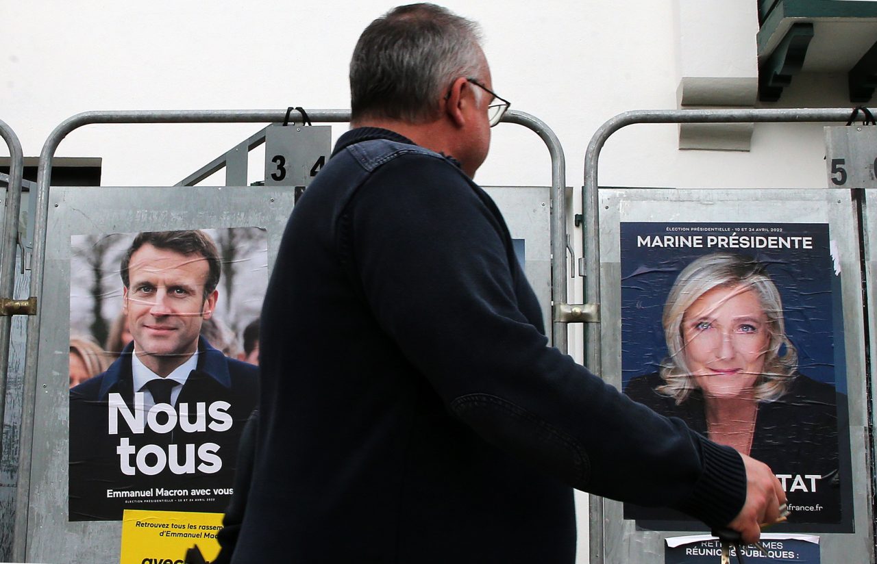 Alegeri prezidențiale în Franța: Emmanuel Macron conduce în exit poll-uri, față de Marine le Pen. Cei doi își vor disputa finala din 24 aprilie