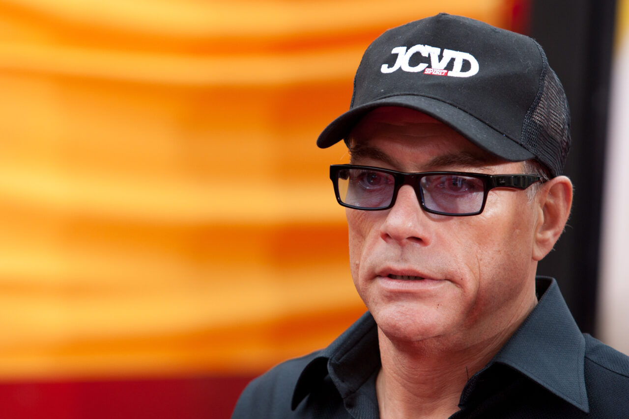 Jean-Claude Van Damme, acuzat de agresiune sexuală. Ce i-ar fi făcut unei femei într-un bar exclusivist din Bruxelles