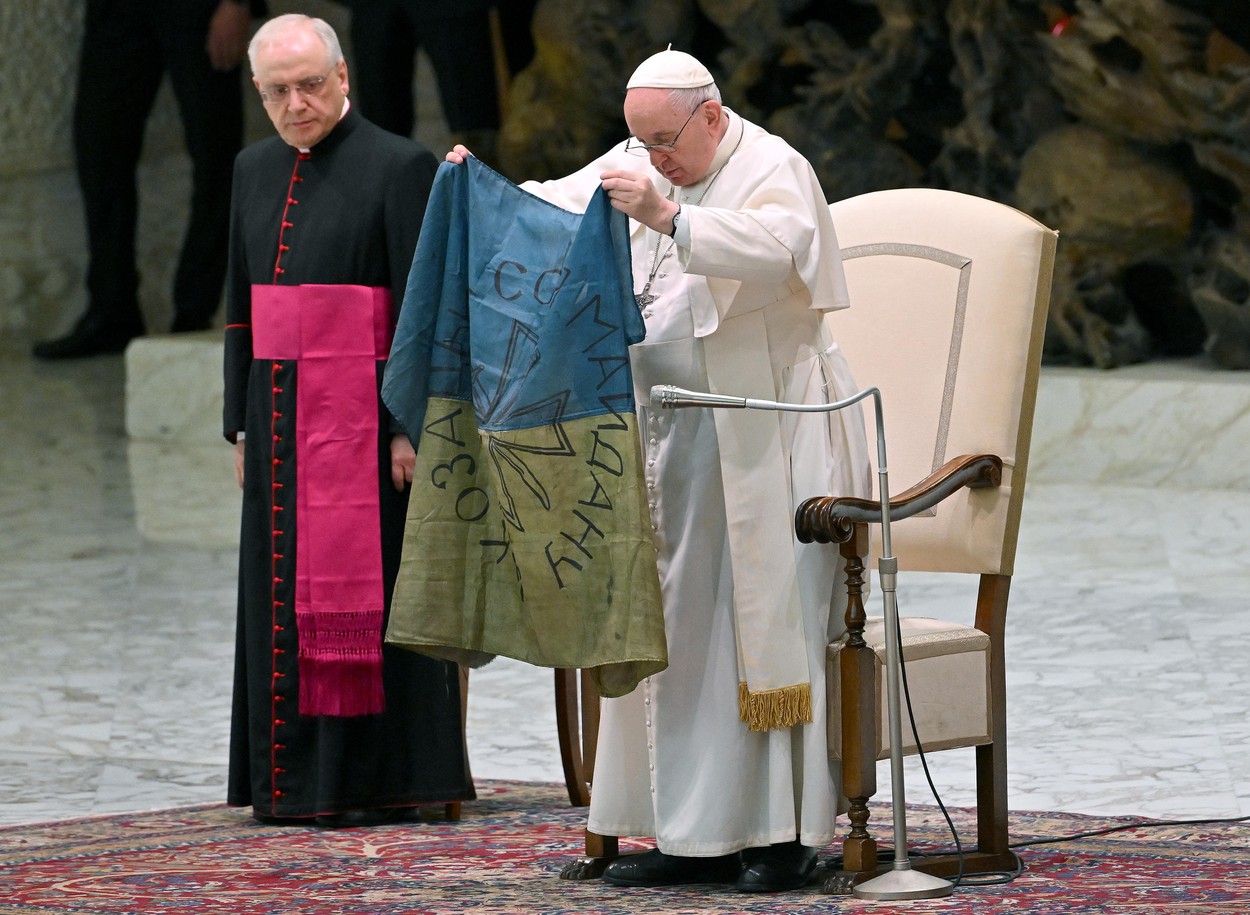 Papa Francisc, după masacrul de la Bucha: ”Sângele nevinovat al victimelor strigă până la Cer și imploră să se pună capăt acestui război”