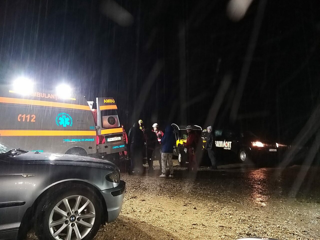Un bărbat s-a rătăcit pe munte opt zile, dar a supravieţuit miraculos. Cu ce s-a hrănit