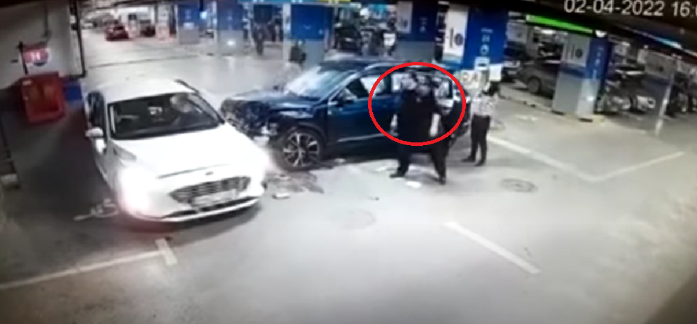 Ce explicații a dat șoferul care a provocat accidentul grav din parcarea AFI. Primele imagini cu momentul impactului