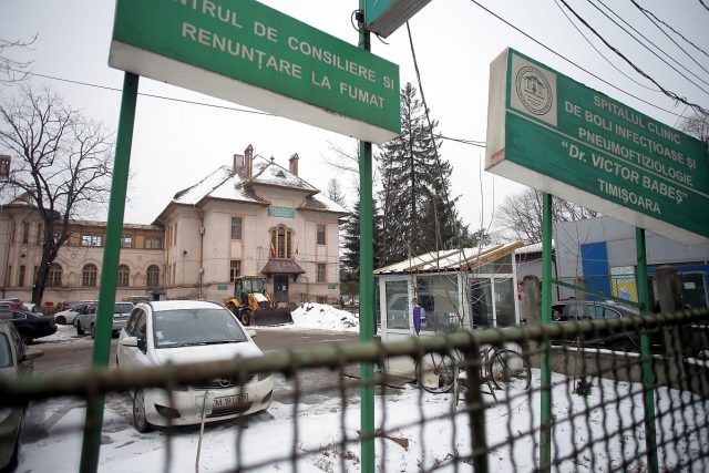 După ce au salvat vieți în pandemie și nu numai, medicii de la Spitalul de Boli Infecțioase Timișoara au primit diplome de „criminali naziști”. Poliția a deschis o anchetă
