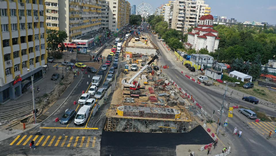 Pasajul Doamna Ghica este „în aer”. Primăria Capitalei nu poate plăti tablierul pentru pod, din cauza blocării conturilor | GALERIE FOTO