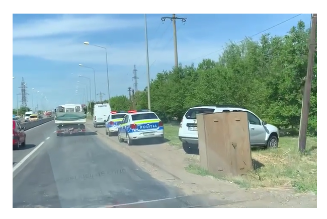 Descoperire macabră pe Centura Oradea. Un tânăr de 23 de ani a fost găsit fără suflare pe marginea drumului