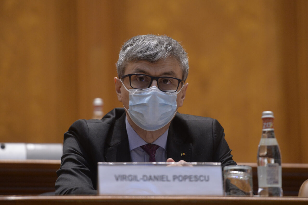 VIDEO Virgil Popescu: Piaţa gazului a fost manipulată, clar, de către Gazprom. Atâta timp cât vom depinde de gazul rusesc, nu cred că preţul va ajunge la nivelul din 2021