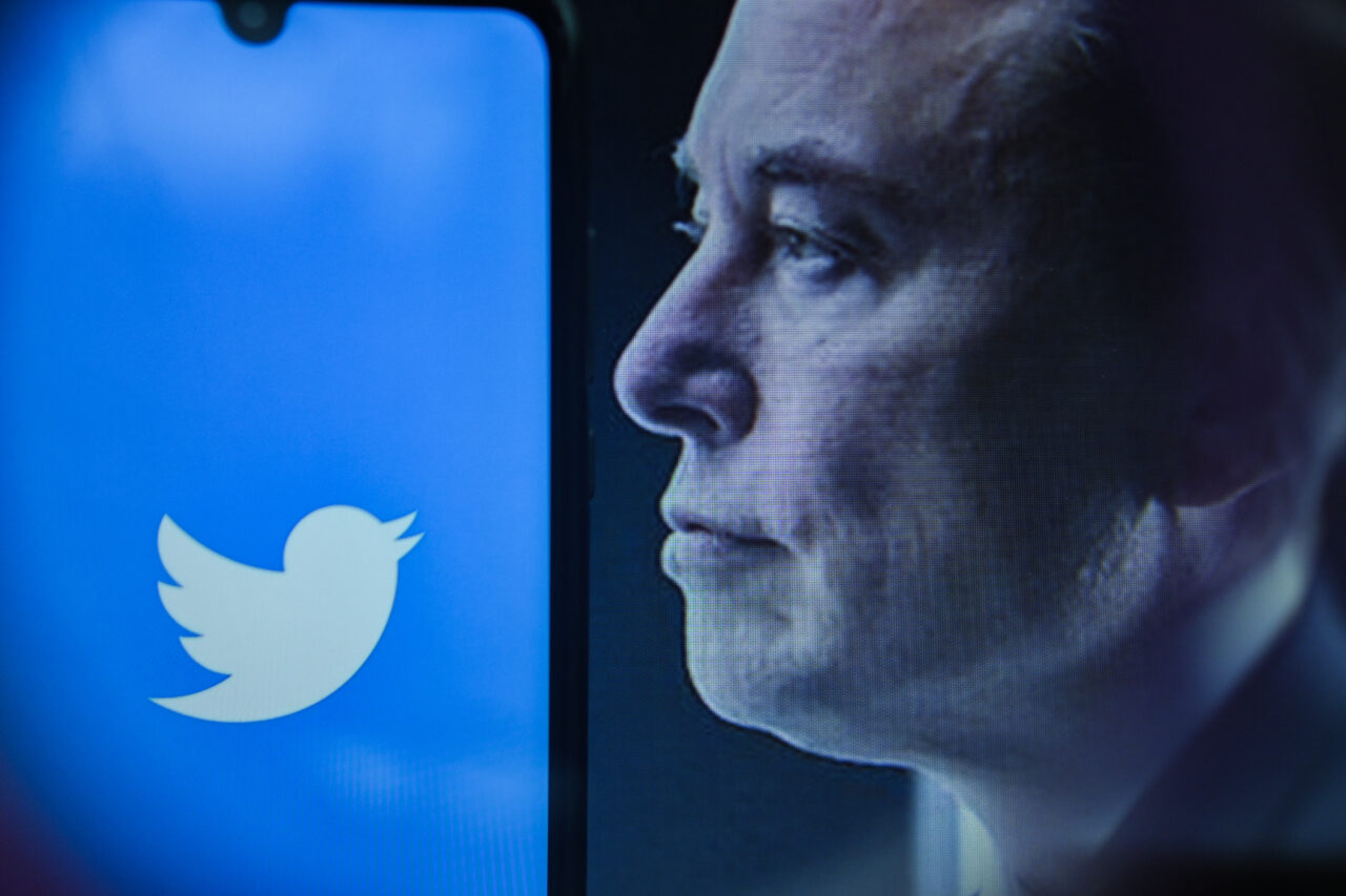 Controversă după anunțul lui Elon Musk de a renunța la a mai cumpăra Twitter. Ce au anunțat reprezentanții rețelei de socializare