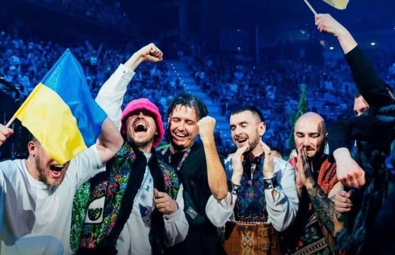 8 ȘTIRI DE LA ORA 8. Câștigătorii Eurovision 2022 se întorc în Ucraina, pentru a lupta împotriva armatei ruse