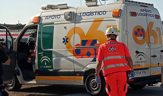 Doi români și-au pierdut viața într-un accident de autobuz în Spania. Alţi trei sunt răniţi grav