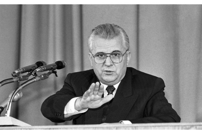 A murit primul preşedinte al Ucrainei, Leonid Kravciuk