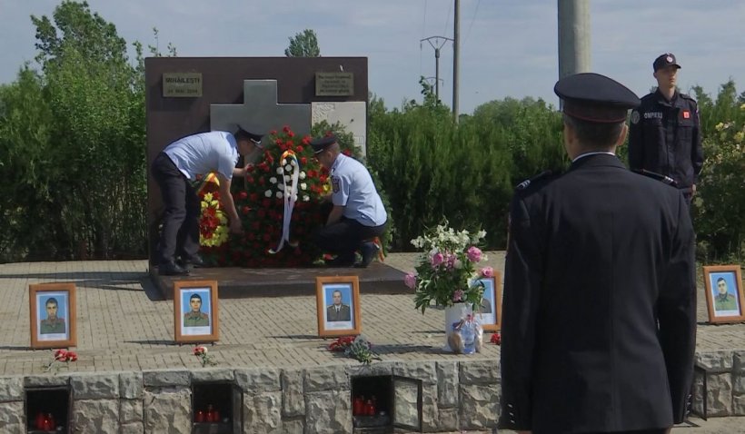 Se împlinesc 21 de ani de la TRAGEDIA din Mihăilești. O explozie devastatoare a ucis 18 persoane, printre care pompieri și jurnaliști