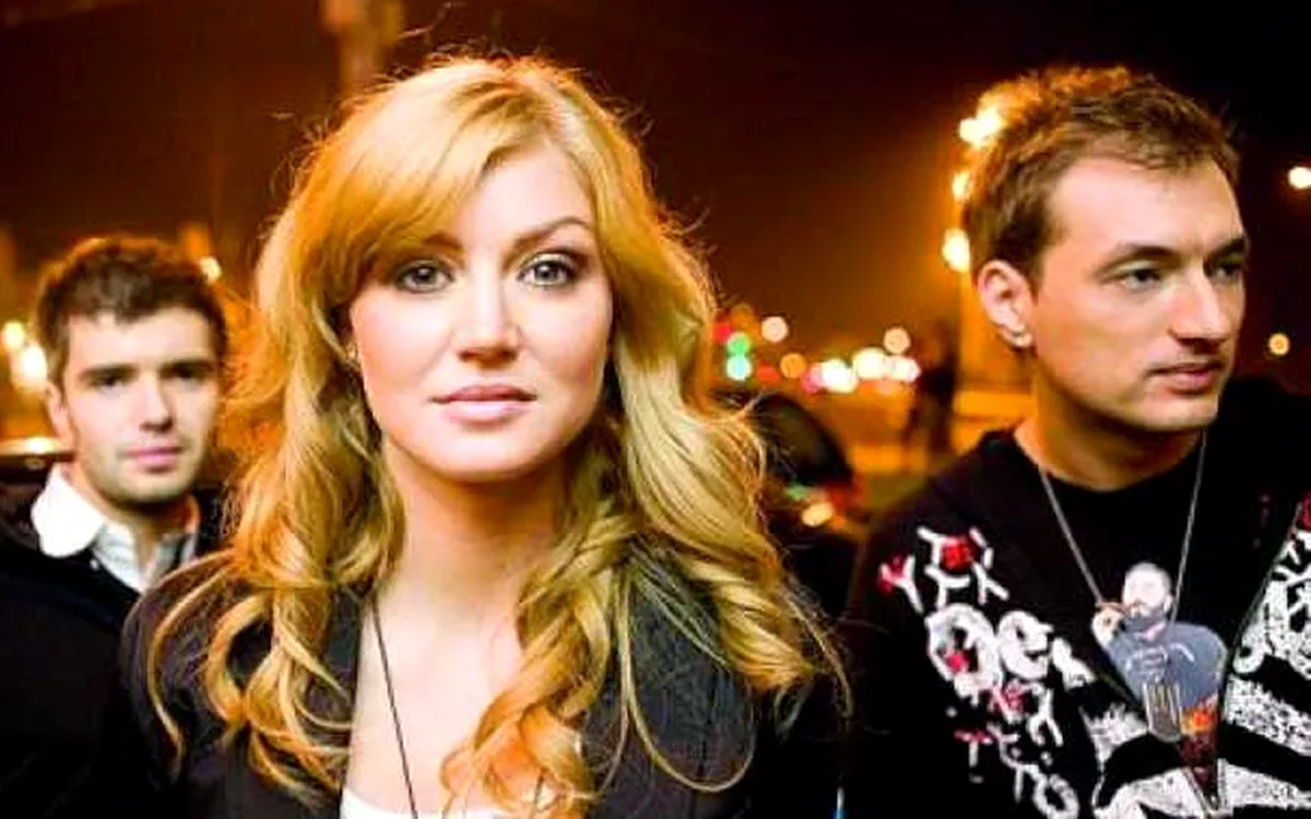 Ce s-a ales de Oana Nistor. Cum arată acum și ce a ajuns să facă pentru bani fosta solistă a trupei Activ, după ce s-a lăsat de muzică