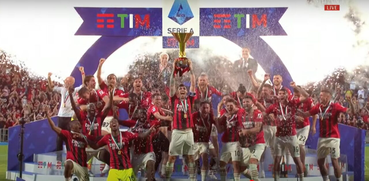 AC Milan a cucerit primul său titlu în Serie A după 11 ani de pauză