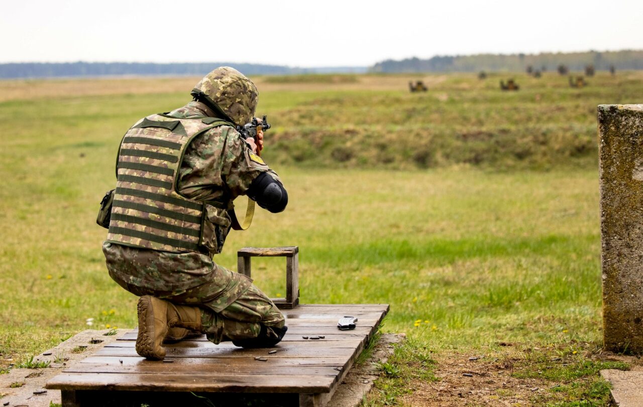 Armata Română recrutează rezerviști. De câți oameni are nevoie