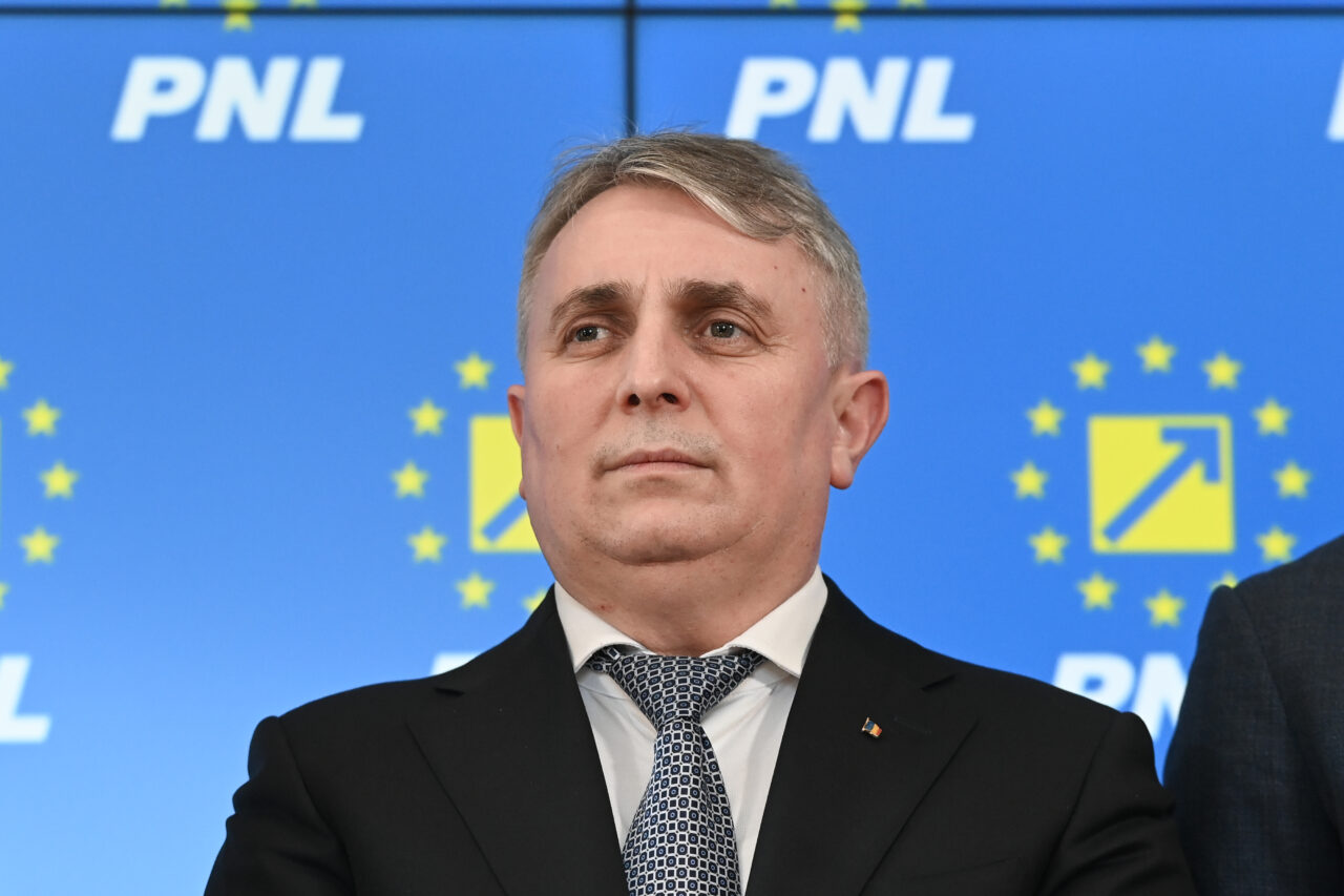 VIDEO | PNL, încrezător că va câștiga toate alegerile din 2024. Lucian Bode: „Partidul Naţional Liberal este singura forţă adevărată de dreapta”