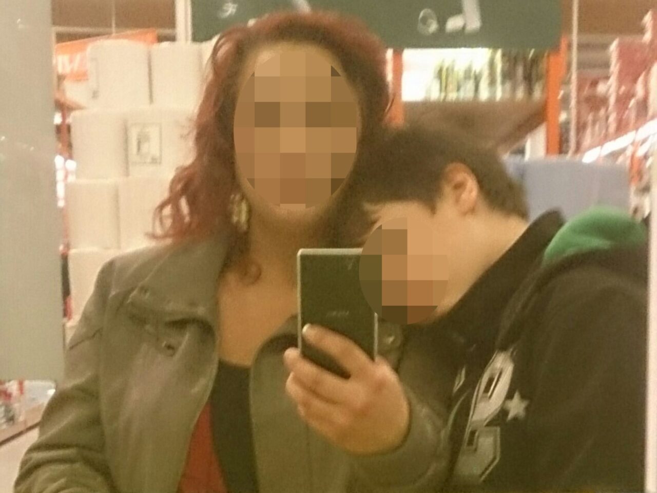 EXCLUSIV | Copilul criminal de la Mediaș, dus de mama lui la „casa ororilor”. Femeia a vrut să-și distreze băiatul