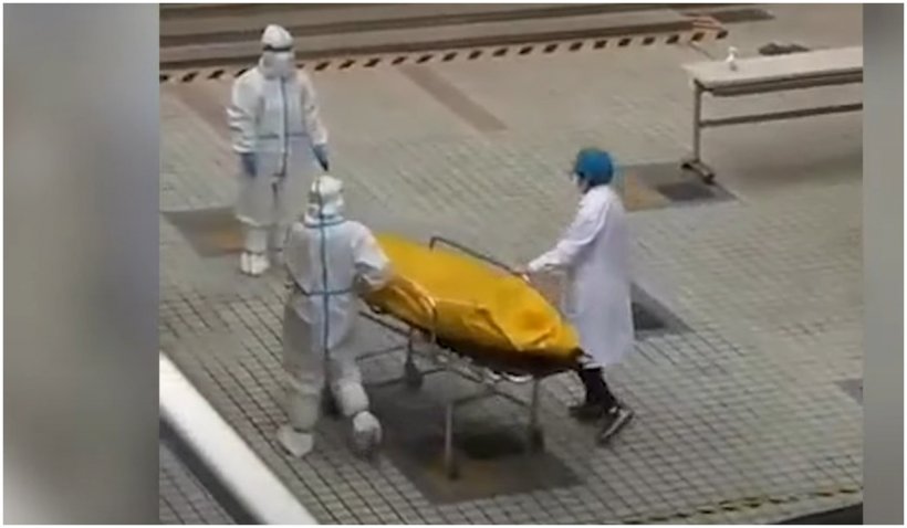 VIDEO | Bătrân bolnav de Covid, trimis viu la morgă. În ce țară a avut loc incidentul și care au fost consecințele