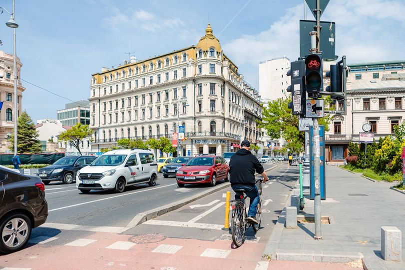 Cui a atribuit Primăria Capitalei, direct, contractul pentru pistele de biciclete din zona „Kiseleff”. Valoarea investiției este de peste 4 milioane de lei