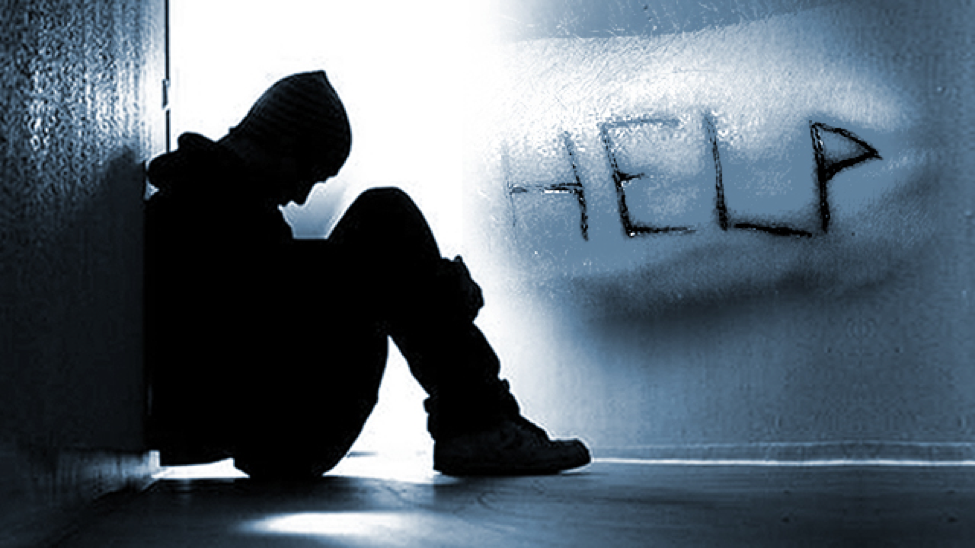 EXCLUSIV. Frică, vulnerabilitate, depresie. Despre informație și „demonii” ei. Psihoterapeutul Anda Păcurar: „Nu zic să nu vorbim despre suicid, dar aș pune mult mai mult accentul pe prevenție, pe educație. În cazul propagării unor astfel de știri, apare fenomenul de mimetism…”