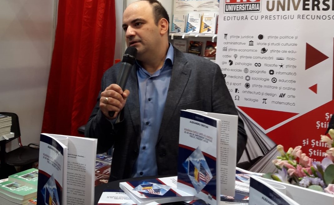 Lansare de carte Bookfest 2022 | De la Parteneriatul Strategic România – SUA la Tratatul de Alianță: ”Trecut, prezent și viitor”