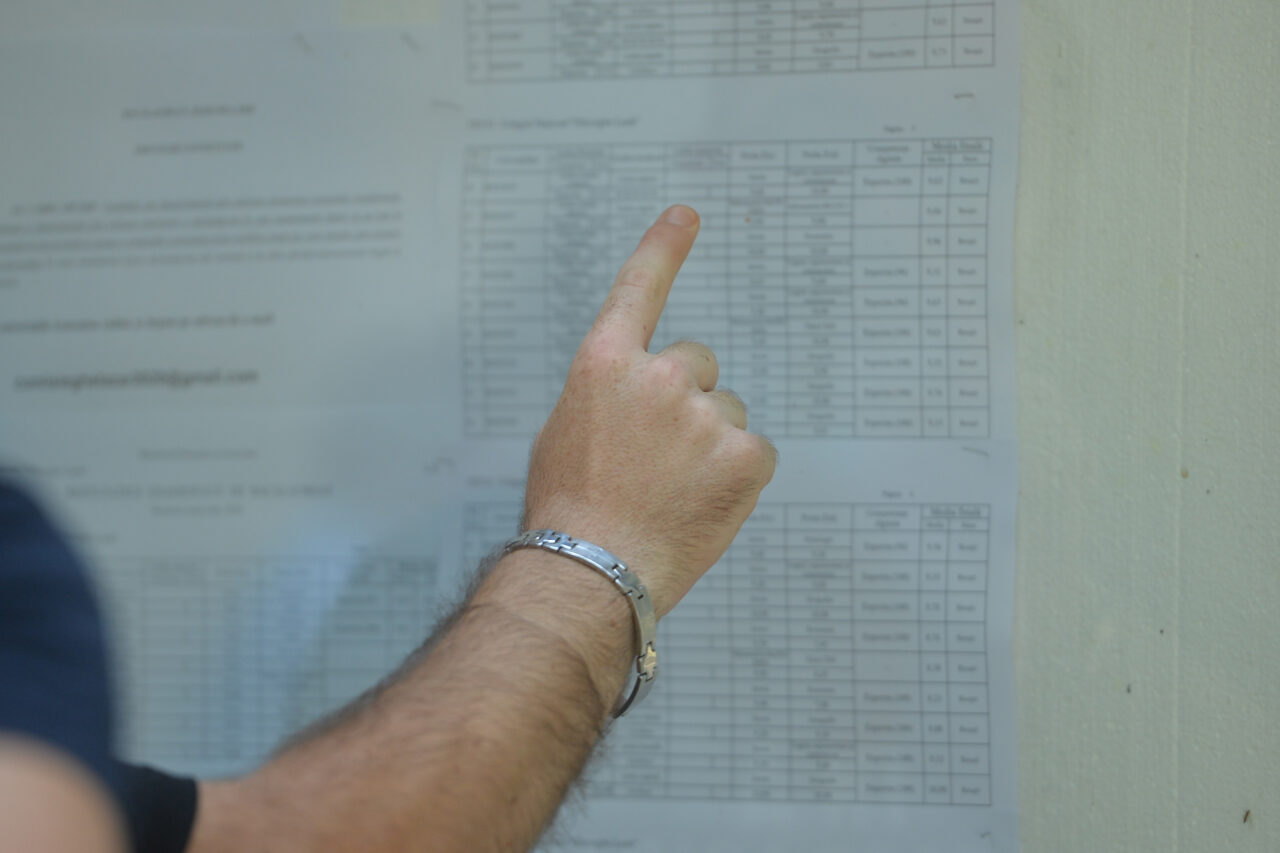 BAC 2022 | Au început să apară și perlele de la proba la limba română: „Trahanache e făcut din cocă moale”, „piesa critică politicienii venoși”