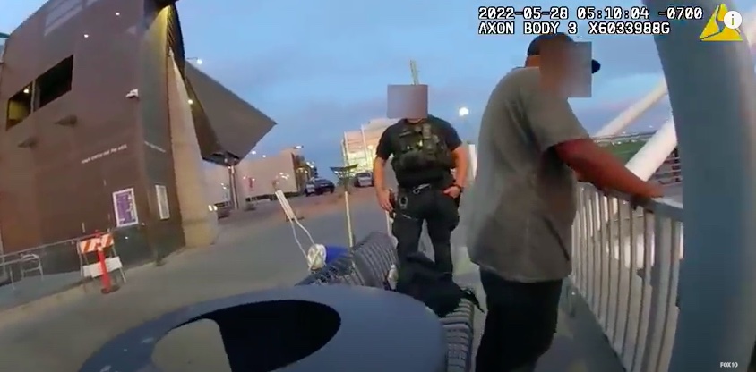 Un bărbat s-a înecat sub privirile polițiștilor după ce a cerut în repetate rânduri ajutor: „Nu sar după tine”, i-a strigat omul legii