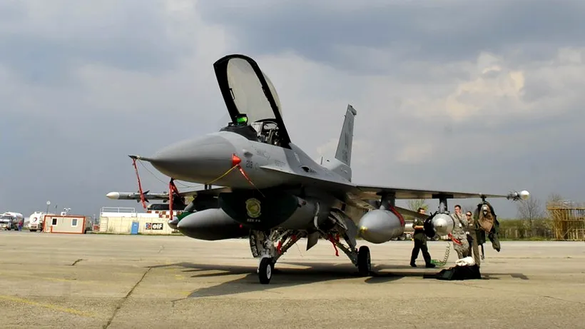 SUA trimit mai multe avioane de luptă F-16 în România, pentru a consolida misiunea de poliție aeriană a NATO în țara noastră