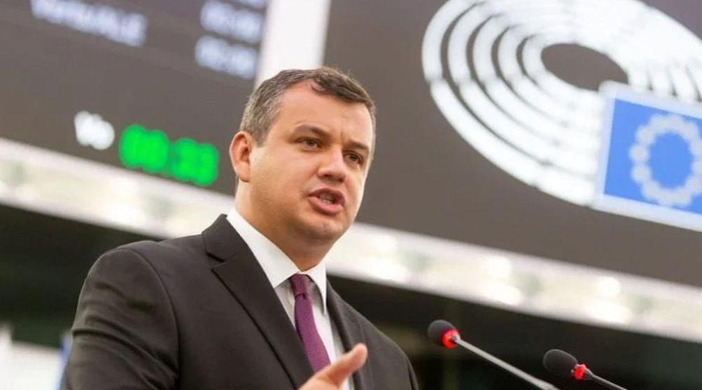 Eugen Tomac: ”Republica Moldova a privit întotdeauna România ca un scut” / ”Comuniștii de la Chișinău sunt expresia idioțeniei în politică, deformează realitatea”