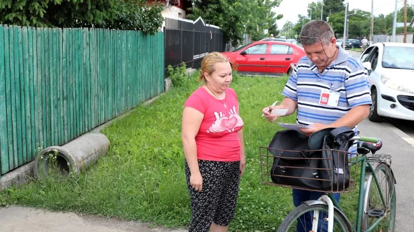 Un milion de români au primit cardurile sociale, pe care va fi încărcat ajutorul de 250 de lei / Lista magazinelor unde pot fi folosite