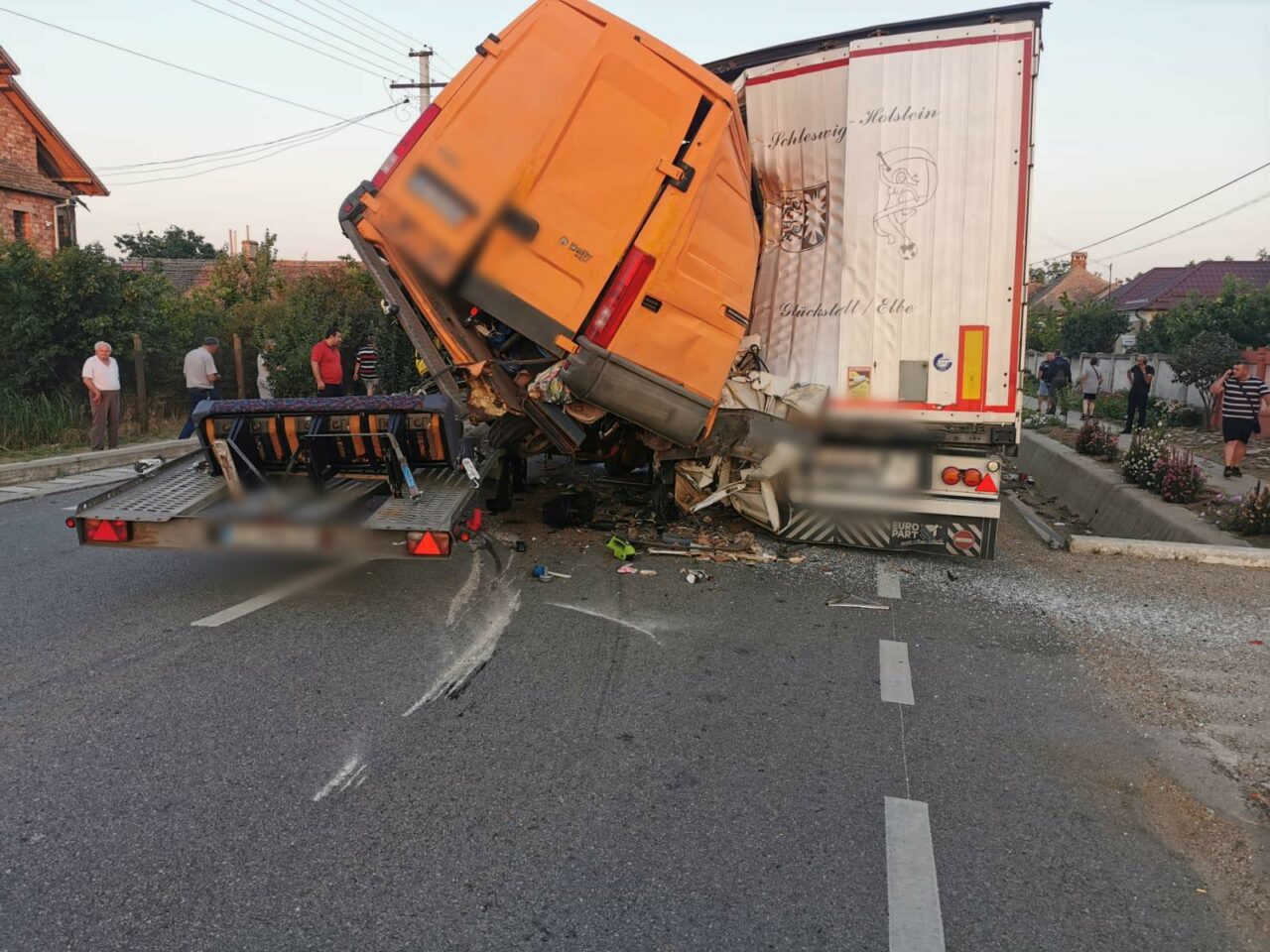 Doi morți și patru răniți în urma unui accident produs pe DN 56, în județul Dolj