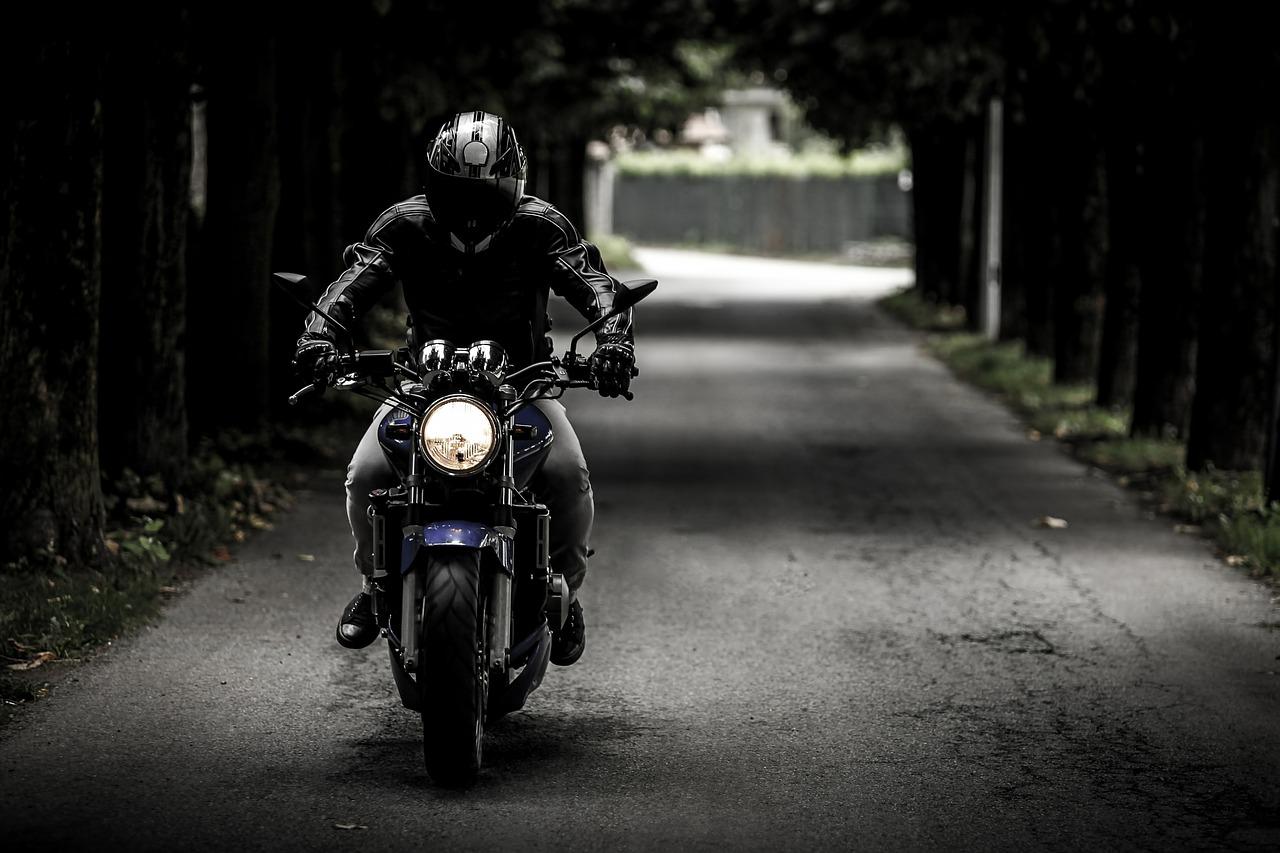 Cod Rutier 2022. Ce modificări ar putea intra în vigoare pentru motocicliști