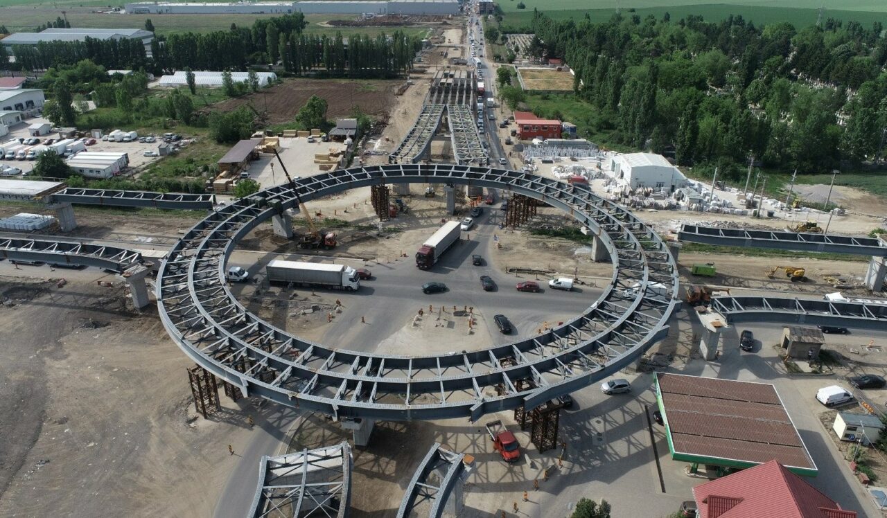 GALERIE FOTO | Cum arată și în ce stadiu este Pasajul Berceni de pe Centura Capitalei. Este al doilea sens giratoriu suspendat de pe această arteră