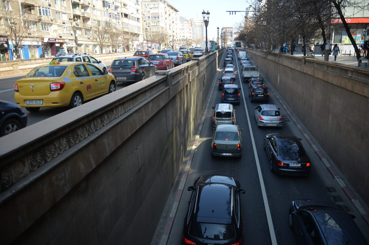 Bulevardele din Capitală pe care se va circula mai încet. Brigada Rutieră a instituit o nouă limită de viteză