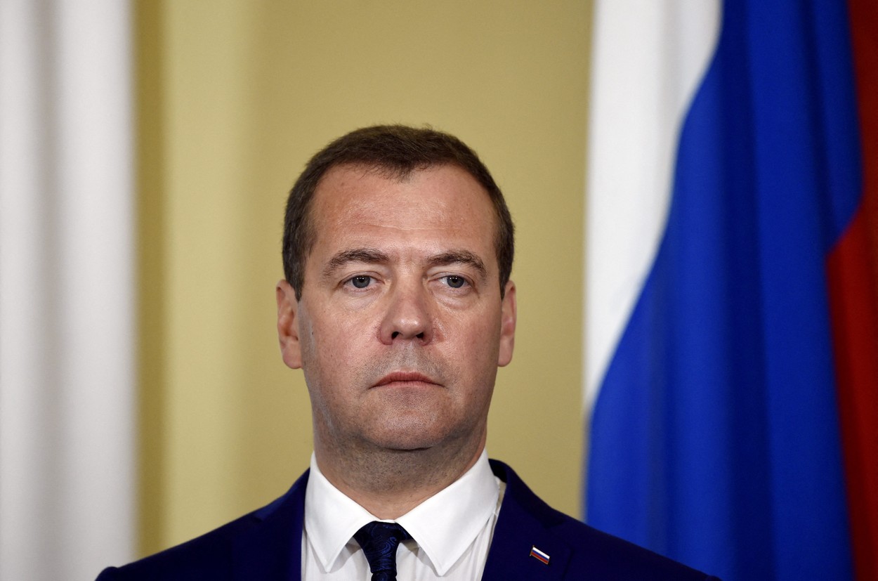 Alimentarea cu energie electrică ar putea fi restabilită, dacă Kievul va recunoaște teritoriile anexate de Rusia, spune Medvedev
